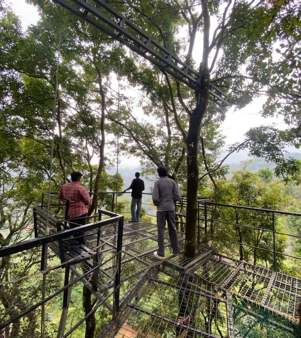 Heaven Hills Resorts Vythiri